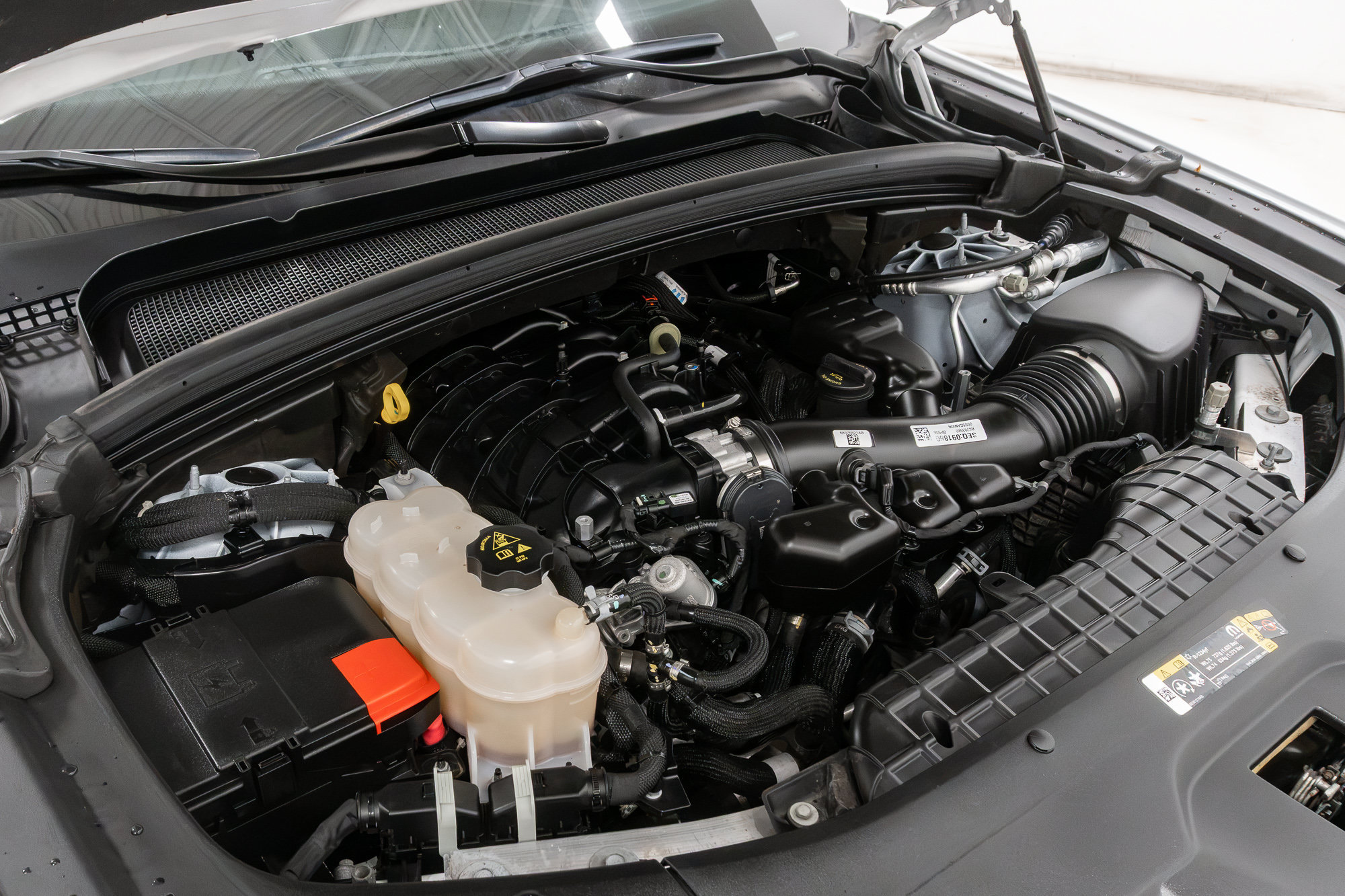 Certified 2024 Jeep Grand Cherokee Altitude AWD/4WD image 4