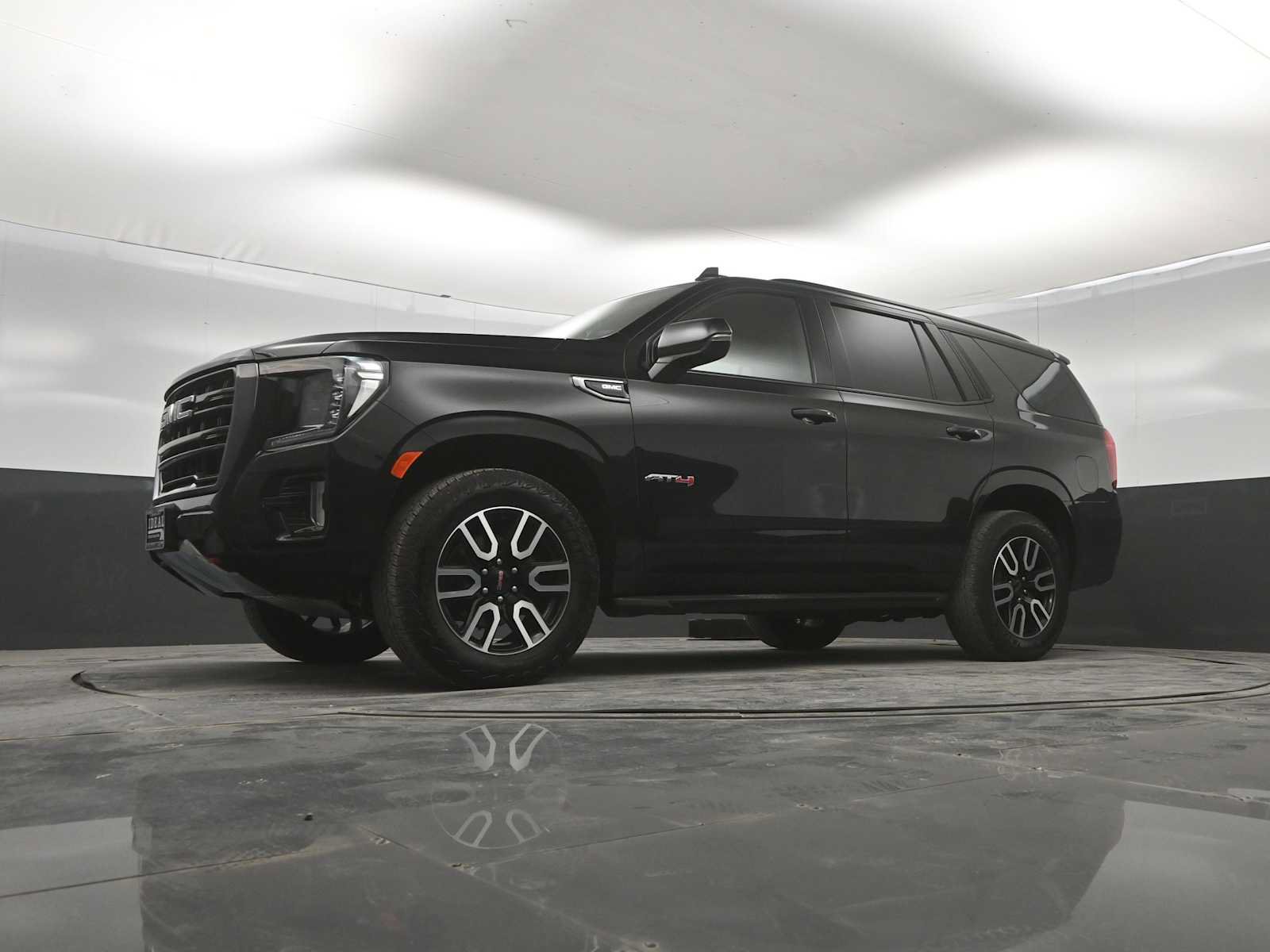 Used 2024 GMC Yukon AT4 AWD/4WD image 35