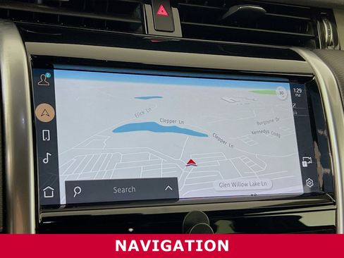 Used 2022 Land Rover Discovery Sport S R-Dynamic image 9