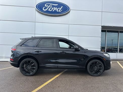 Used 2025 Lincoln Corsair Reserve w/ Jet Appearance Package image 5