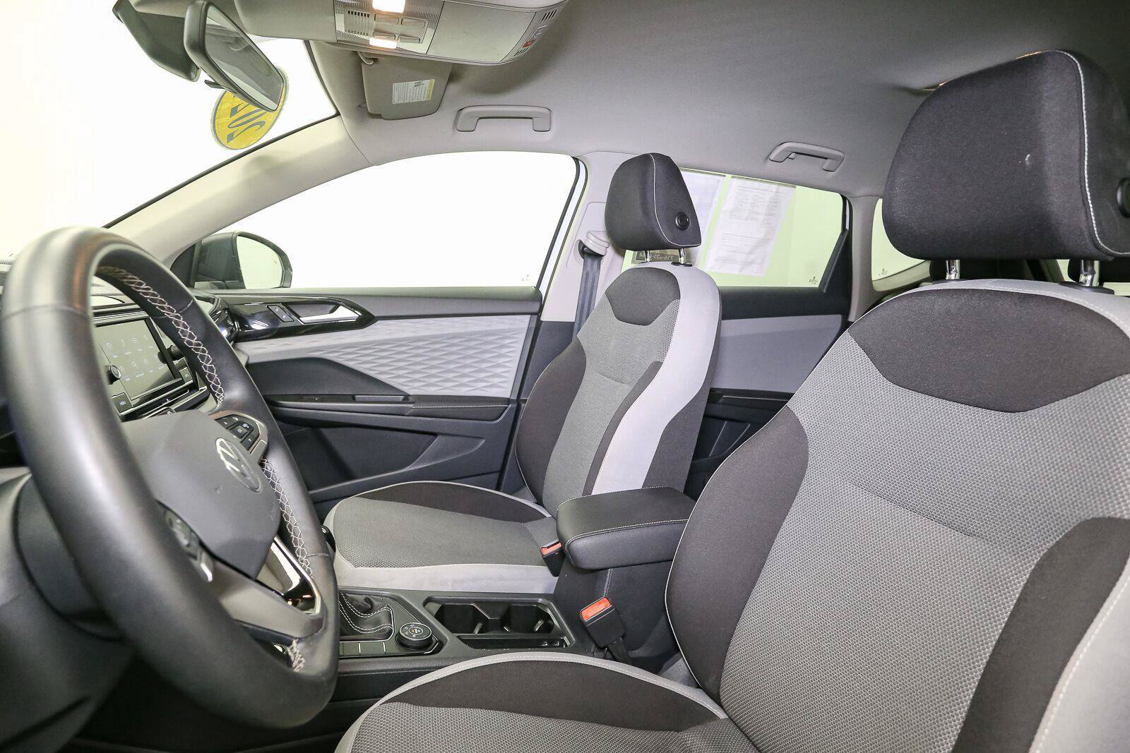Certified 2024 Volkswagen Taos S AWD/4WD image 43