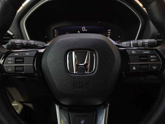 Used 2025 Honda Pilot Elite image 28