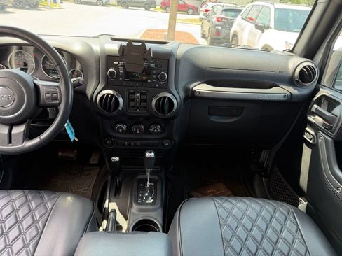 Used 2016 Jeep Wrangler Unlimited Sport w/ Quick Order Package 24S AWD/4WD image 20