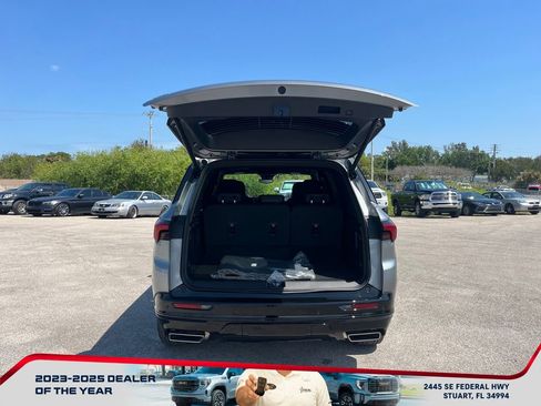 New 2026 Buick Enclave Sport Touring w/ Power Package image 17