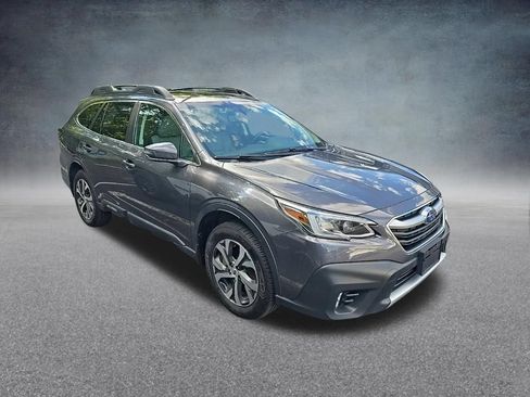 Used 2022 Subaru Outback Limited AWD/4WD image 2