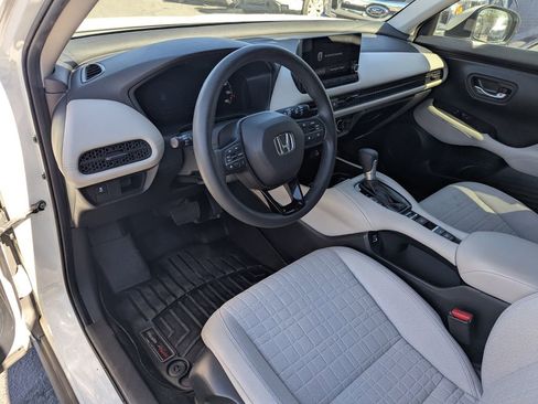 Used 2023 Honda HR-V LX image 21