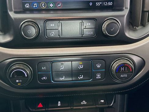 Used 2019 GMC Canyon SLE w/ Elevation Edition image 16