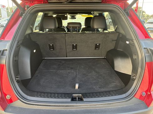 Used 2025 Chevrolet Equinox RS w/ Safety and Technology Package FWD image 25