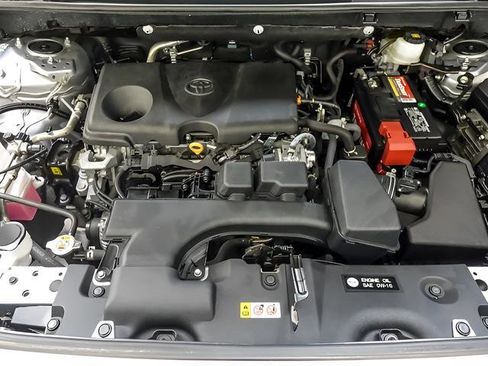 Used 2024 Toyota RAV4 LE image 22