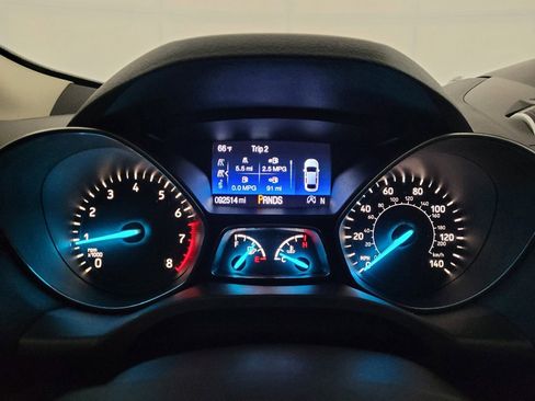 Used 2017 Ford Escape Titanium FWD image 23