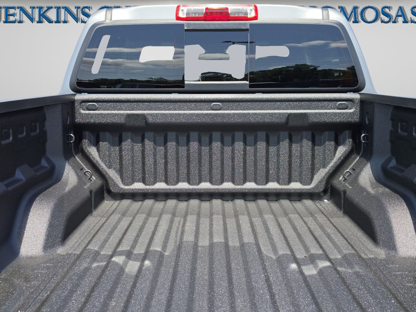 Used 2026 Chevrolet Colorado W/T w/ WT Custom Package RWD image 15