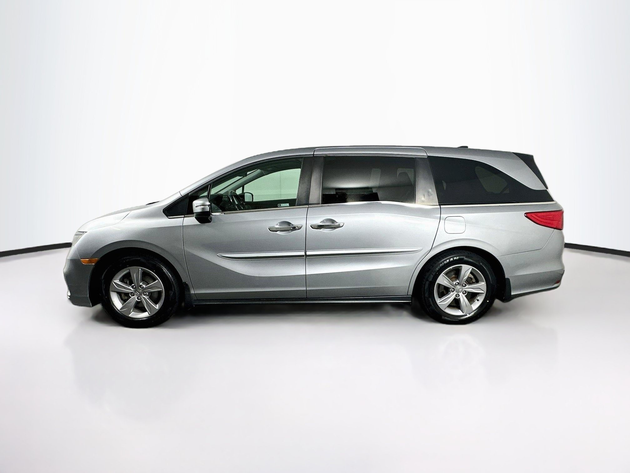 Used 2019 Honda Odyssey EX-L image 4