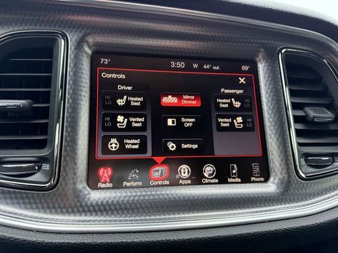 Used 2016 Dodge Challenger SRT Hellcat image 11