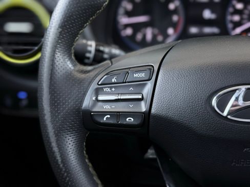 Used 2019 Hyundai Kona Limited image 41