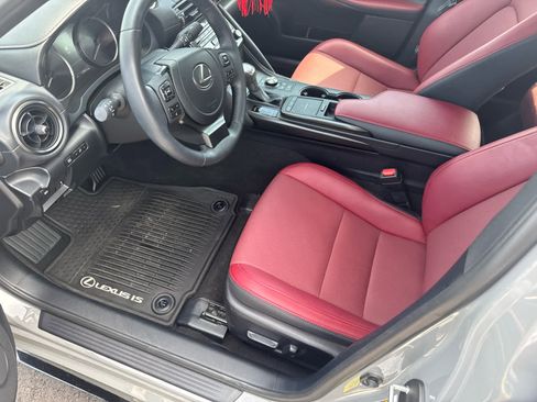 Used 2025 Lexus IS 350 F Sport RWD image 2