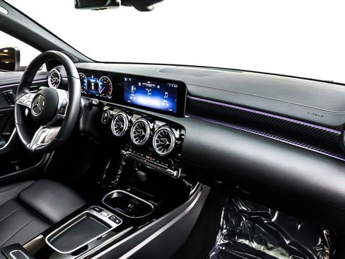 Certified 2025 Mercedes-Benz CLA 250 image 18