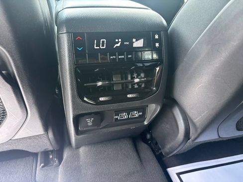 Used 2024 Jeep Grand Cherokee L Laredo AWD/4WD image 35