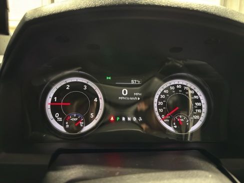 Used 2014 RAM 2500 Tradesman w/ Chrome Appearance Group image 24