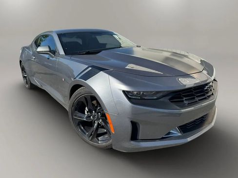 Used 2021 Chevrolet Camaro LT w/ RS Package RWD image 2