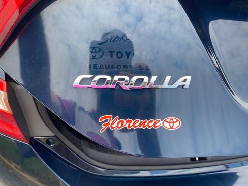 Used 2019 Toyota Corolla LE FWD image 14