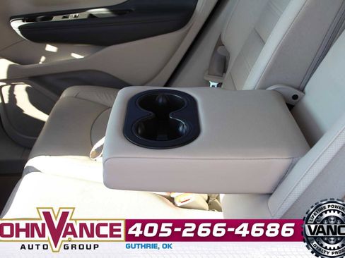 Used 2022 GMC Terrain Denali w/ Denali Premium Package image 24