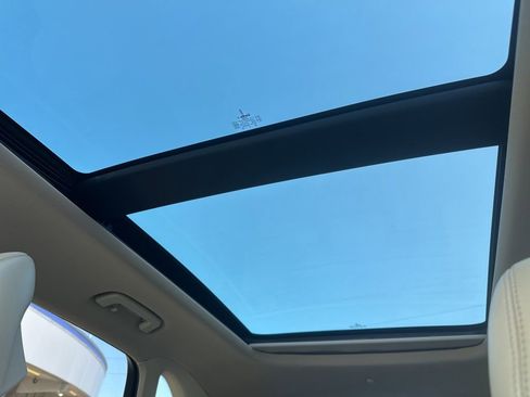 Used 2016 Lincoln MKC Reserve image 18