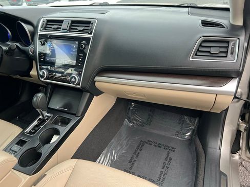 Used 2018 Subaru Legacy 3.6R Limited image 32