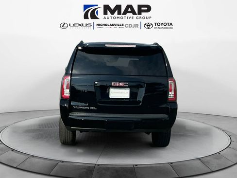Used 2019 GMC Yukon XL SLT AWD/4WD image 4