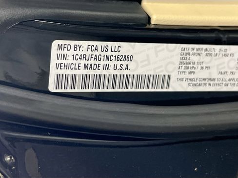 Used 2022 Jeep Grand Cherokee Laredo E w/ Security & Convenience Group image 31