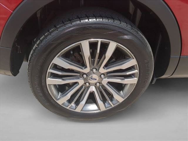 Used 2018 Ford Explorer Platinum AWD/4WD image 23