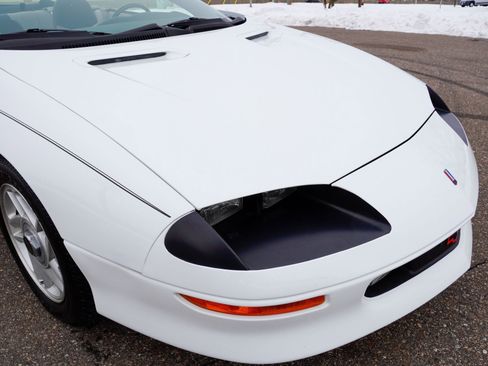Used 1995 Chevrolet Camaro image 25
