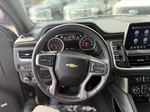Used 2021 Chevrolet Tahoe Premier AWD/4WD image 17
