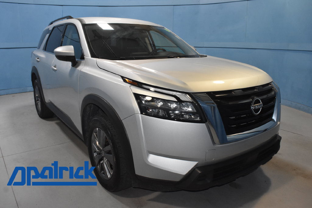 Used 2025 Nissan Pathfinder SV AWD/4WD image 1