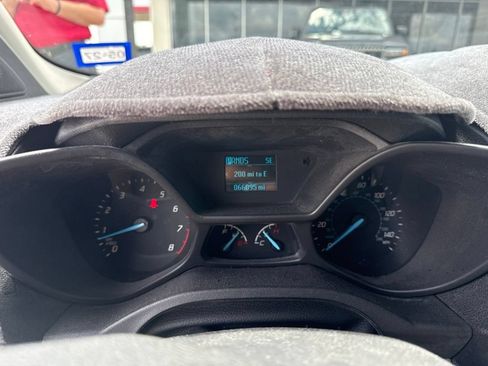 Used 2015 Ford Transit Connect XLT FWD image 12