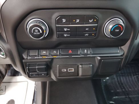 Used 2023 Chevrolet Silverado 1500 W/T w/ WT Value Package AWD/4WD image 24