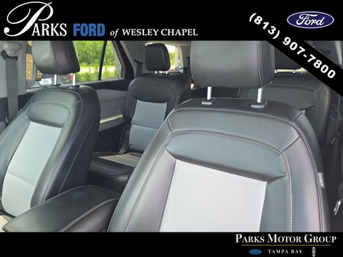 Certified 2022 Ford Explorer XLT w/ Equipment Group 202A RWD image 20