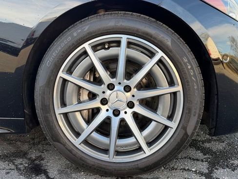 Used 2023 Mercedes-Benz C 43 AMG 4MATIC Sedan w/ Digital Light Package image 4