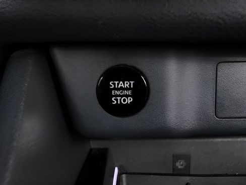 Used 2024 Nissan Rogue SL w/ SL Premium Package FWD image 23