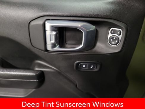 Used 2022 Jeep Wrangler Unlimited Sport AWD/4WD image 25