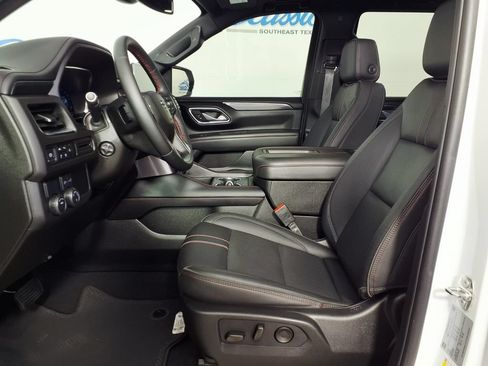 Used 2024 Chevrolet Tahoe RST w/ Luxury Package RWD image 7