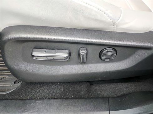 Used 2021 Honda CR-V EX-L image 20