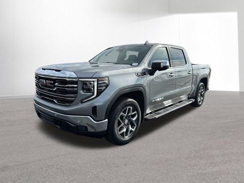 Used 2023 GMC Sierra 1500 SLT w/ SLT Premium Plus Package AWD/4WD image 12