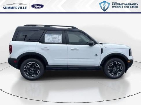 New 2025 Ford Bronco Sport Outer Banks AWD/4WD image 2