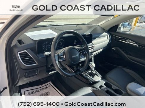 Used 2024 Kia Seltos SX w/ SX Sunroof Package image 16