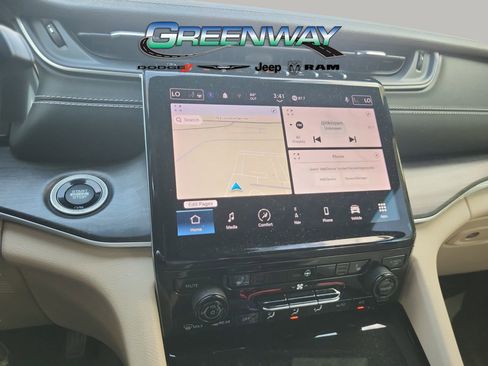 Used 2023 Jeep Grand Cherokee Limited RWD image 20