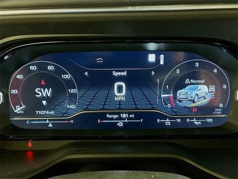 Used 2023 GMC Yukon Denali Ultimate image 20