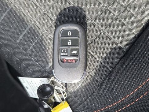 Used 2024 Honda HR-V Sport image 34