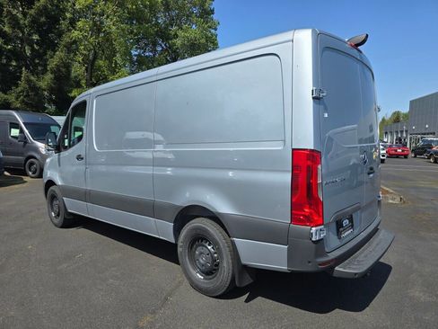 New 2025 Mercedes-Benz Sprinter 2500 image 4