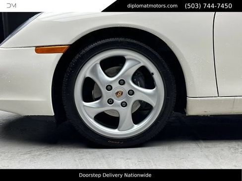 Used 2000 Porsche Boxster RWD image 32