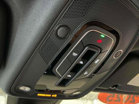 Used 2025 Audi Q8 Premium Plus image 29